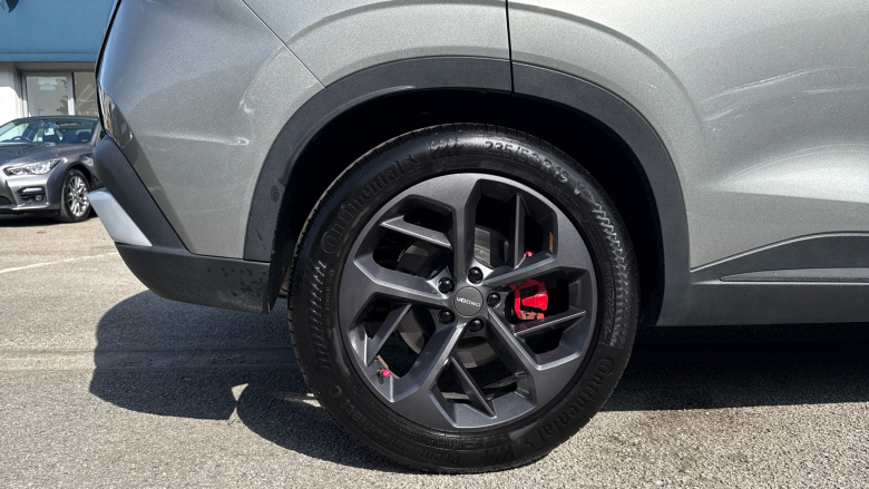 Omoda 5 1.6 TGDI Noble 5dr 7DCT Petrol Estate